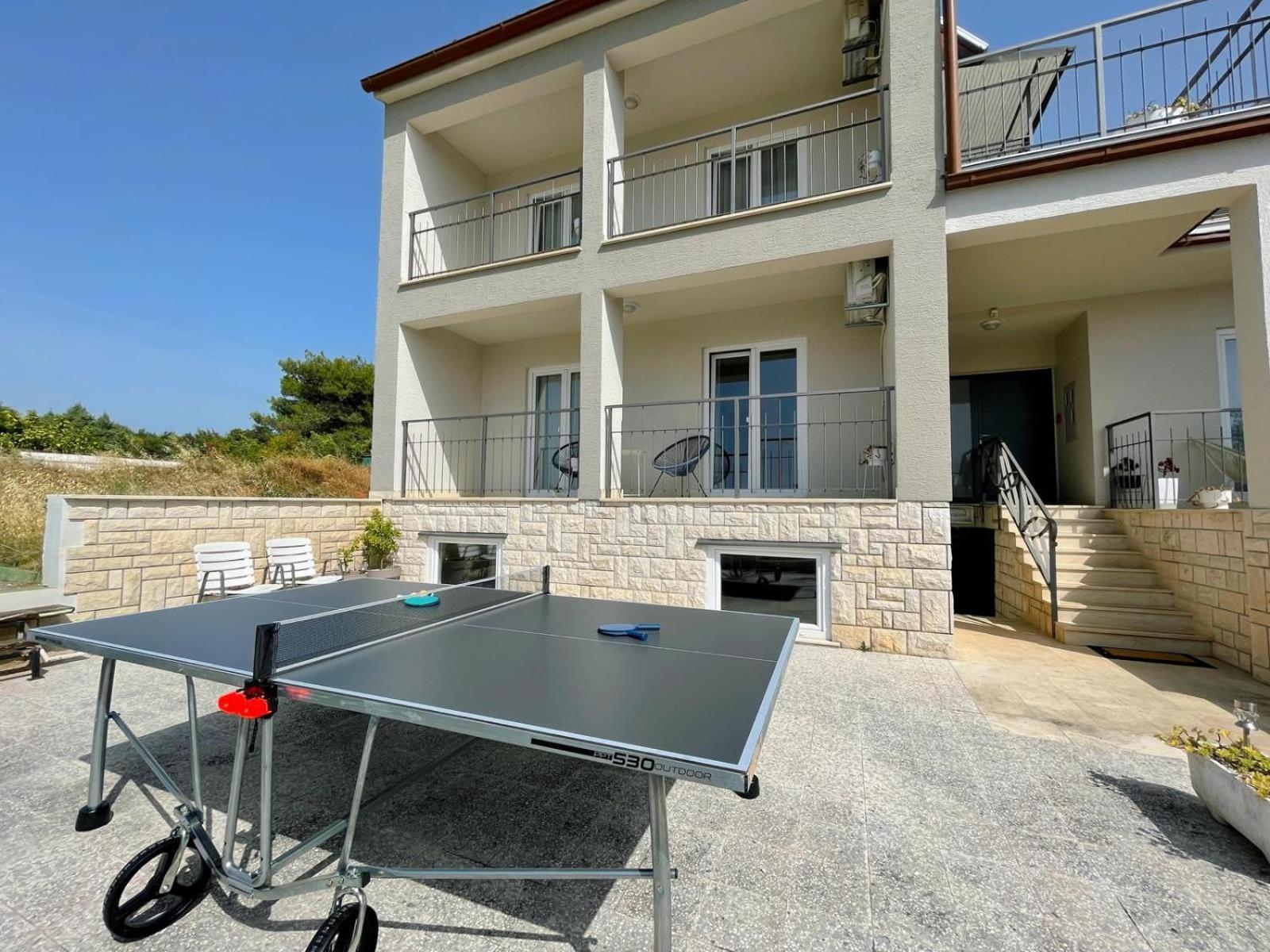 Caramel Comforts With Sea View In Stinjan Only 300 Meters From The Beach 普拉 外观 照片