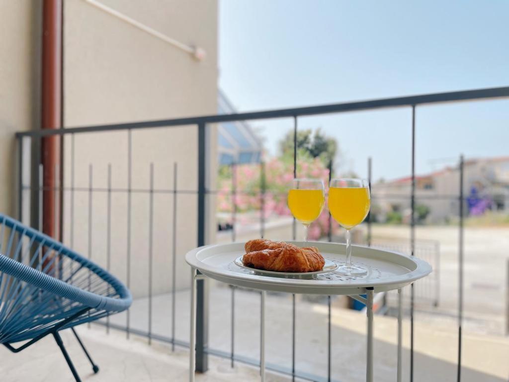 Caramel Comforts With Sea View In Stinjan Only 300 Meters From The Beach 普拉 外观 照片